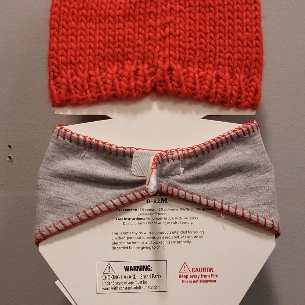 Little Me NWT Hat, Santa Bib And Booties Gift Set